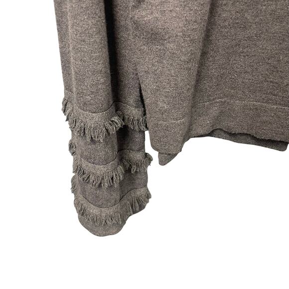 THML Crewneck Bell Sleeve Fringe Trim Gray Knit Top Womens Medium - Picture 5 of 5